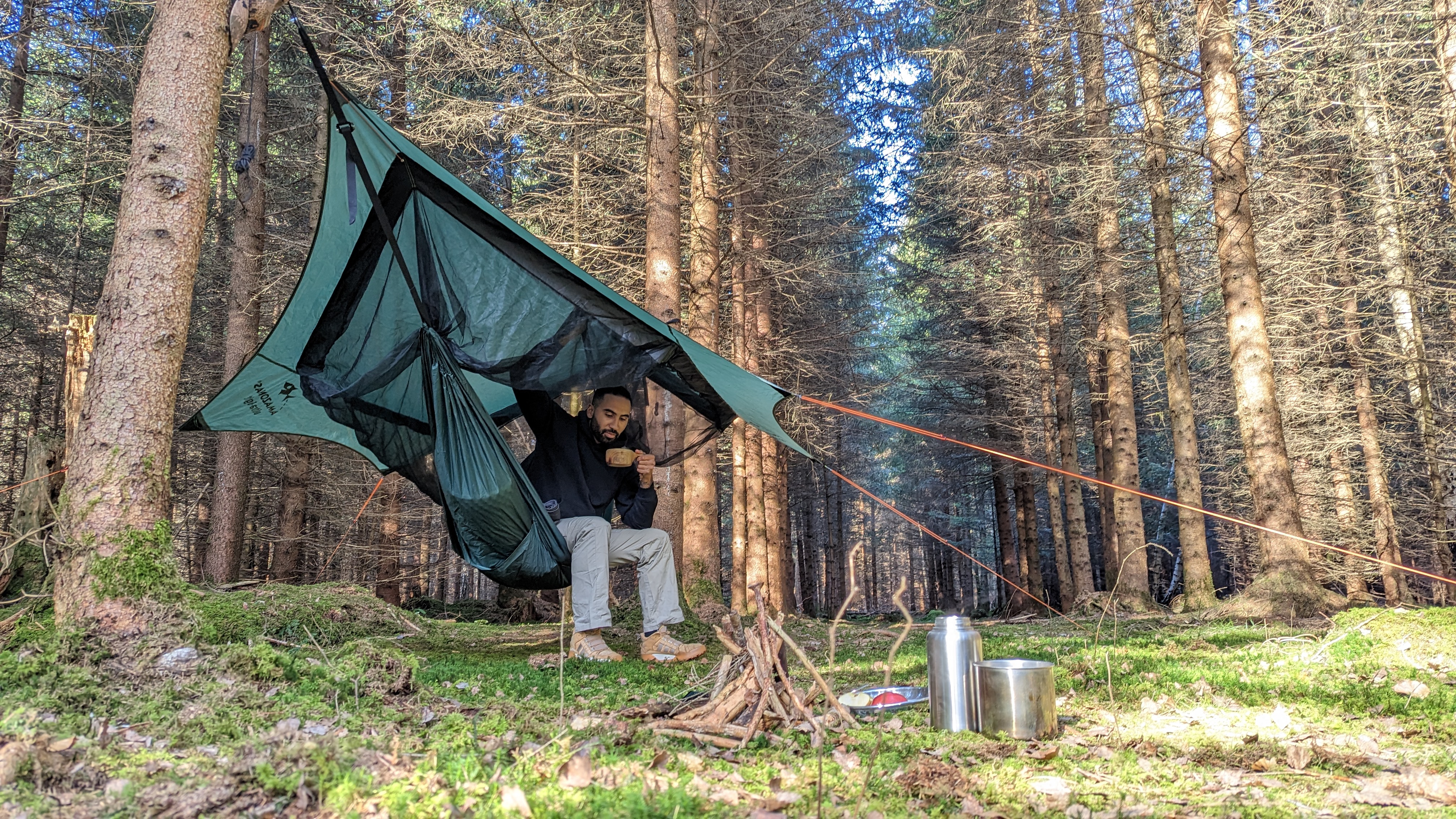 AS Traveller Camp – Vorteile der Hängematte-Moskitonetz-Tarp Kombi